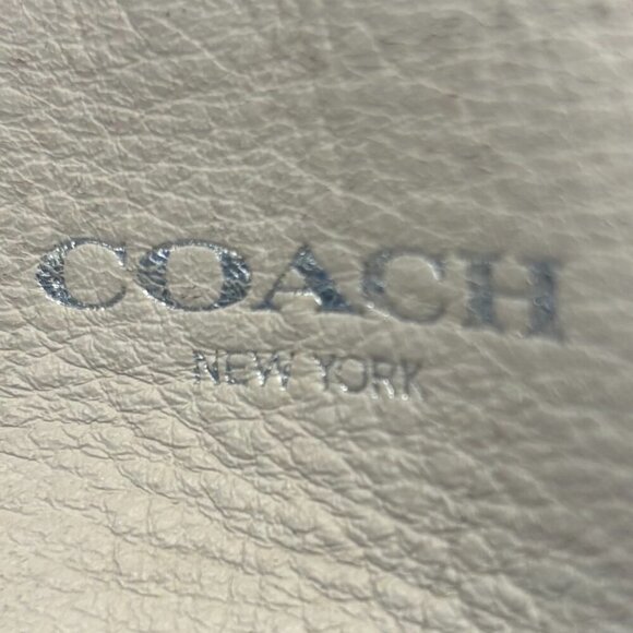 Coach Legacy Courtenay Leather Hobo Shoulder Bag - White - Picture 4 of 13